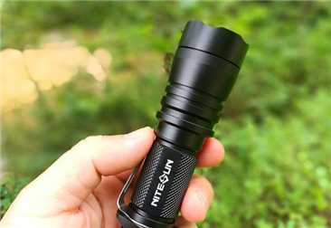 什么手电称为战术手电筒