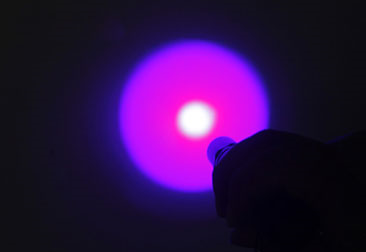 紫光手电筒的应用场景有哪些？
